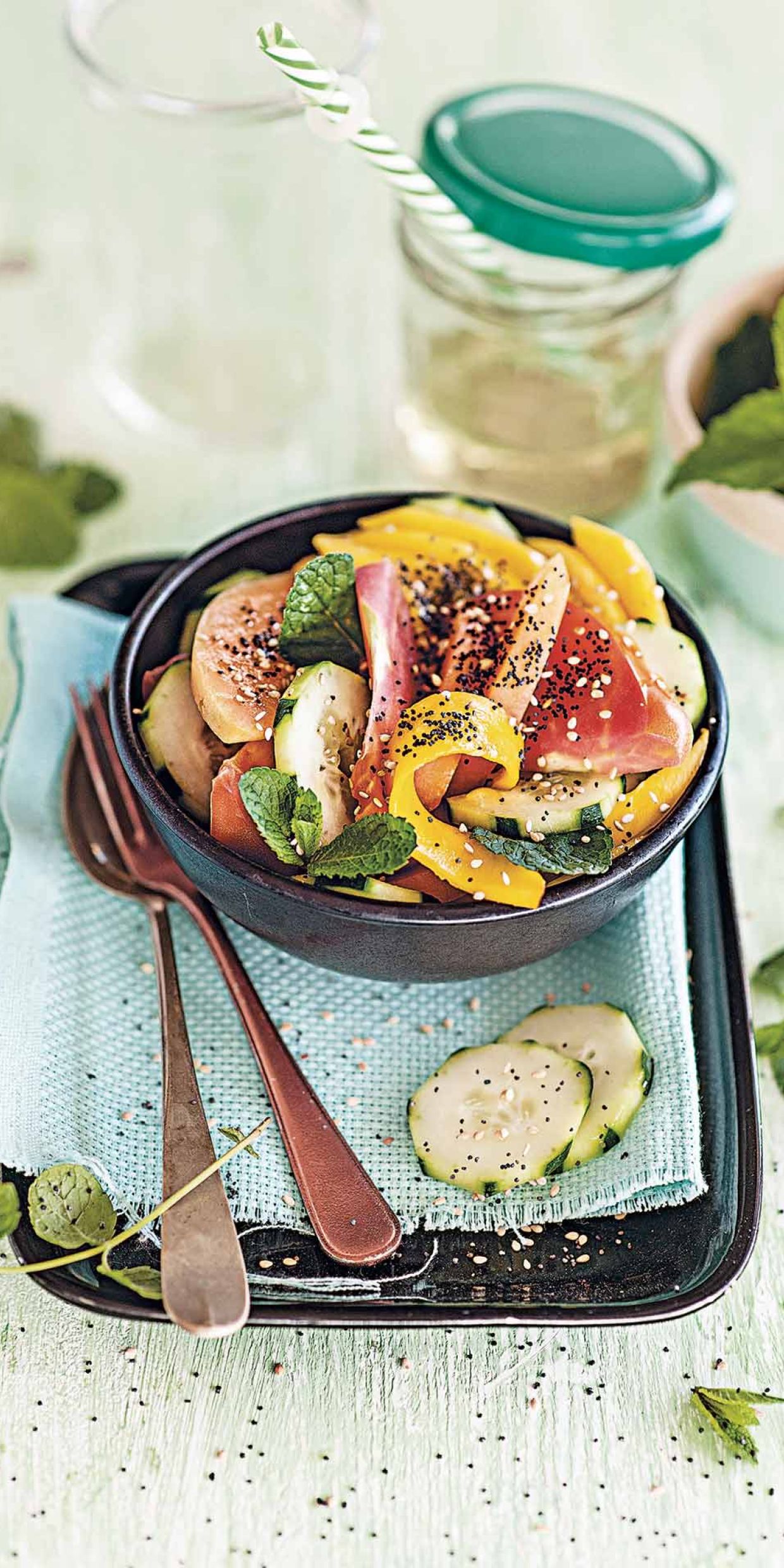 Insalata di mango, cetriolo e melone