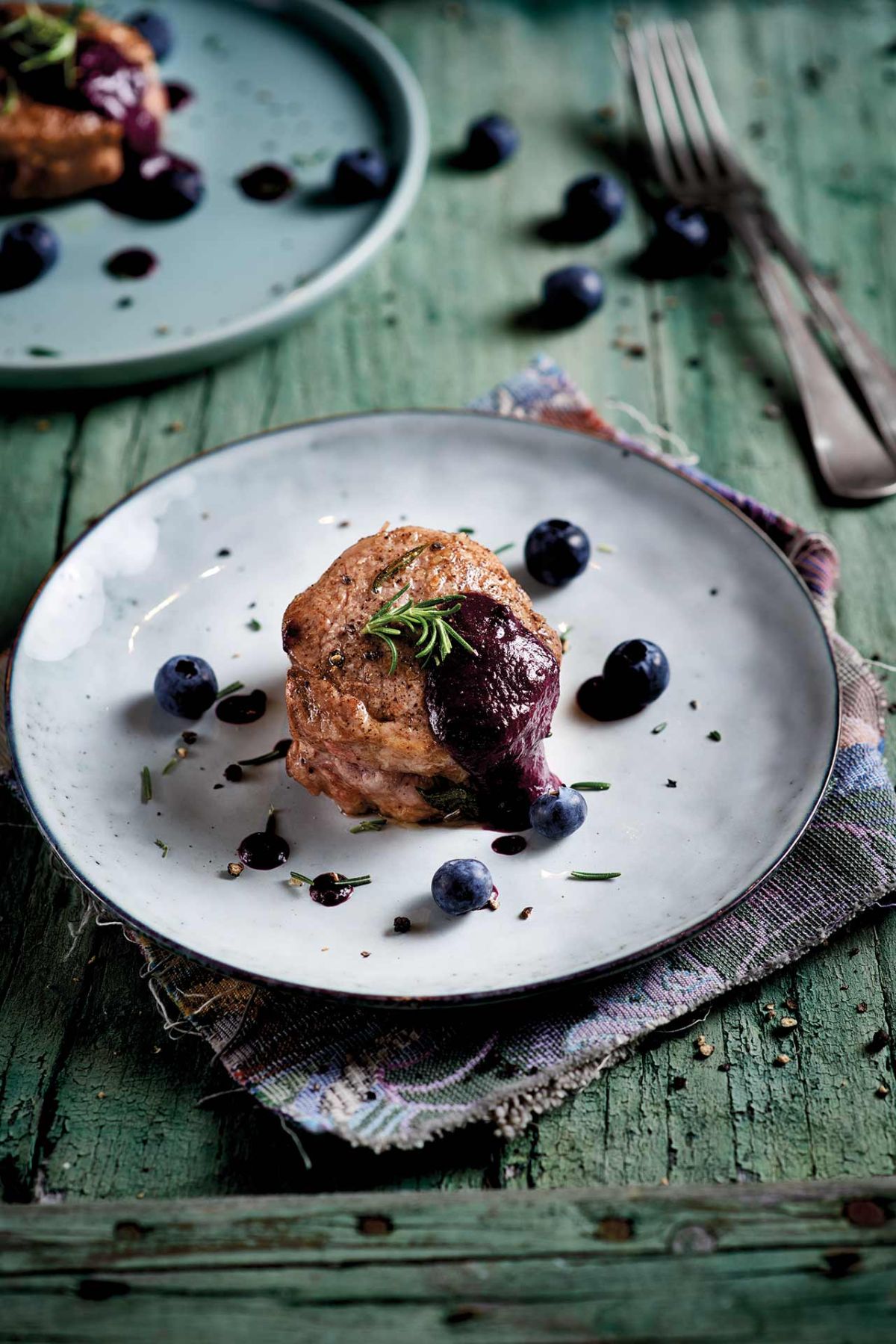 Filetto di maiale con salsa al vino rosso e mirtilli