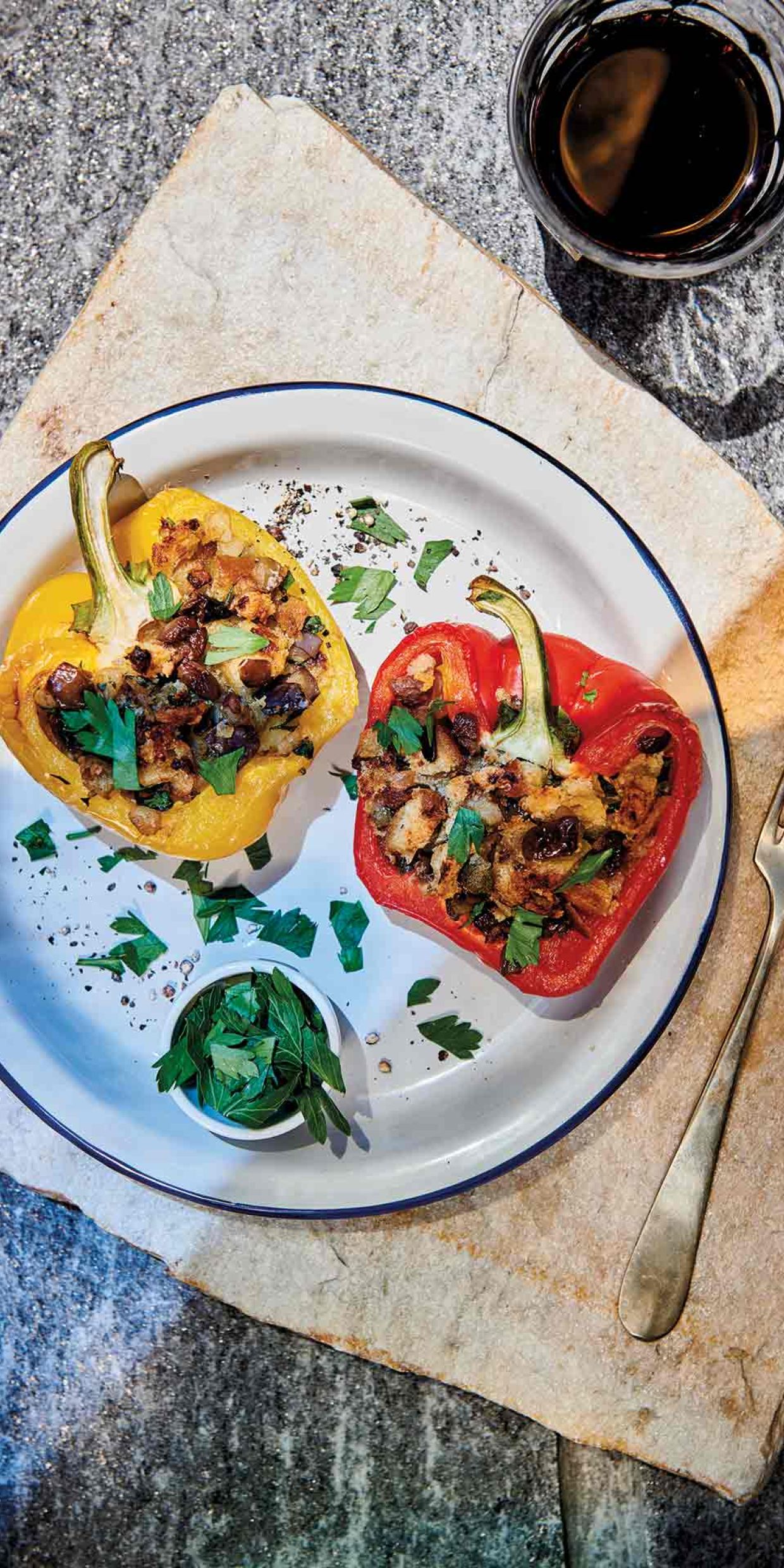 Peperoni imbottiti alla napoletana