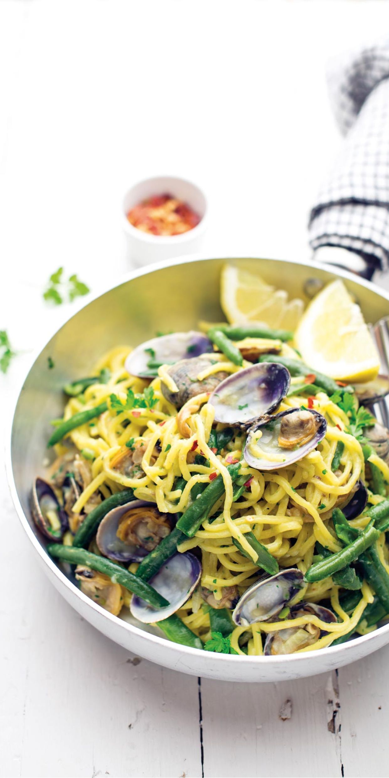 Tagliolini con vongole, fagiolini e limone