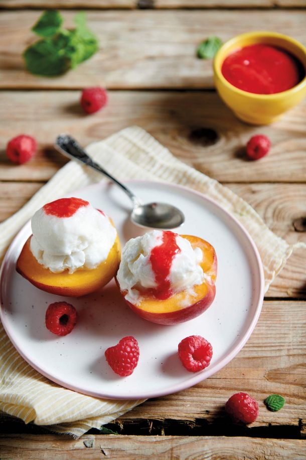 Pesche con sorbetto al cocco