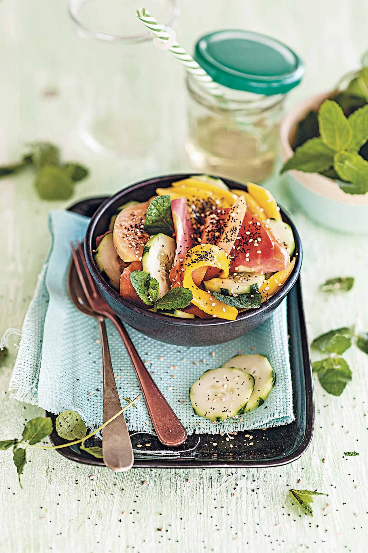 Insalata di mango, cetriolo e melone